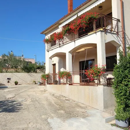 Luna Apartmán
