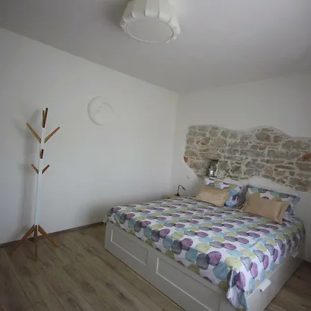 Luna Apartmán